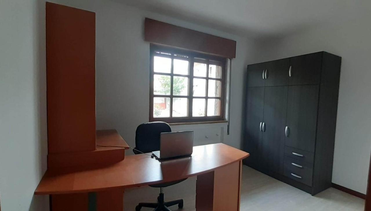Albergue La Costana โอเบียโด ภายนอก รูปภาพ